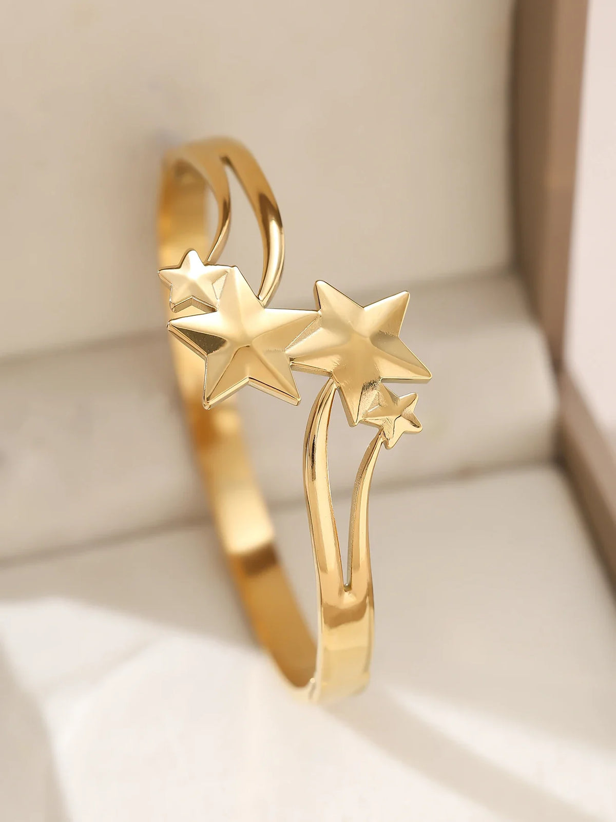 1pieces/set women's wedding jewelry party holiday Valentine's Day gift stainless steel bracelet plated with 18K gold bracelet