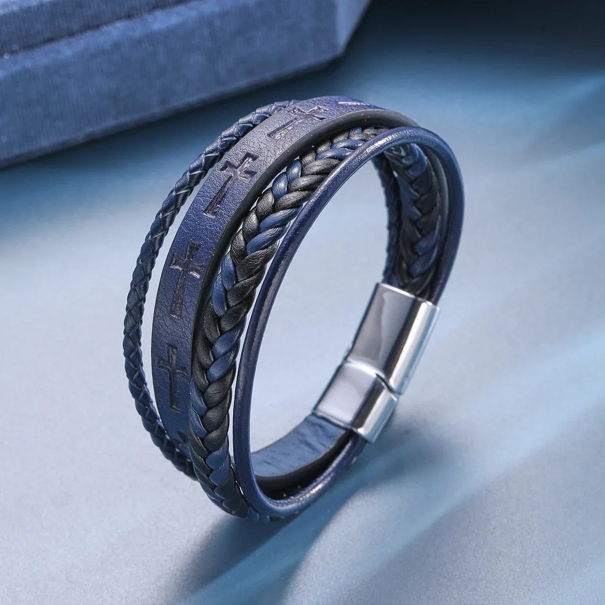 Fashion Cross Leather Rope Bracelet for Men Vintage Woven Leather Bracelet Punk Metal Magnet Buckle Personality Bracelet Jewelry