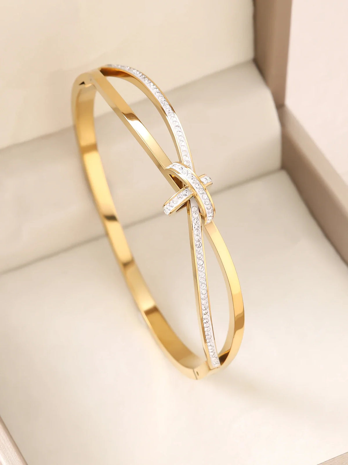 1pc 18K Gold Plated Stainless Steel Stackable Bracelet With Chain And Clover Design, Fashion Style For Women, Suitable For Casua