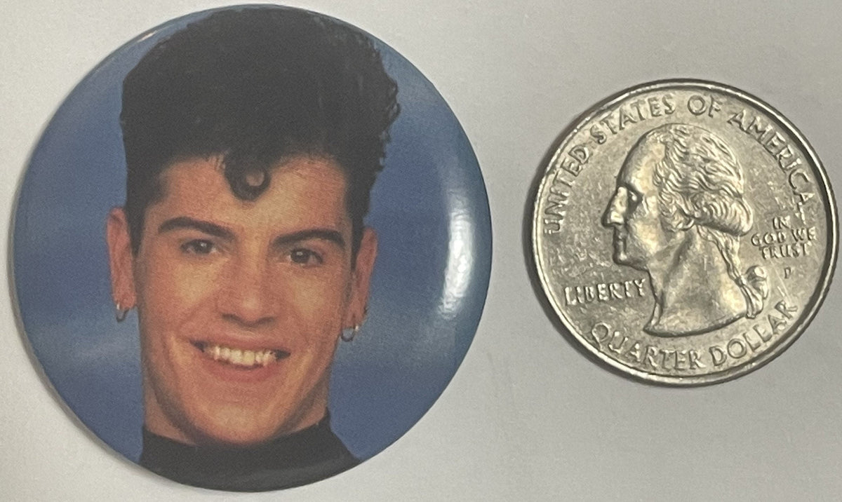 Vintage NKOTB Pin Jordan Knight Close Up Photo Boston Boy Band Collectible Button š