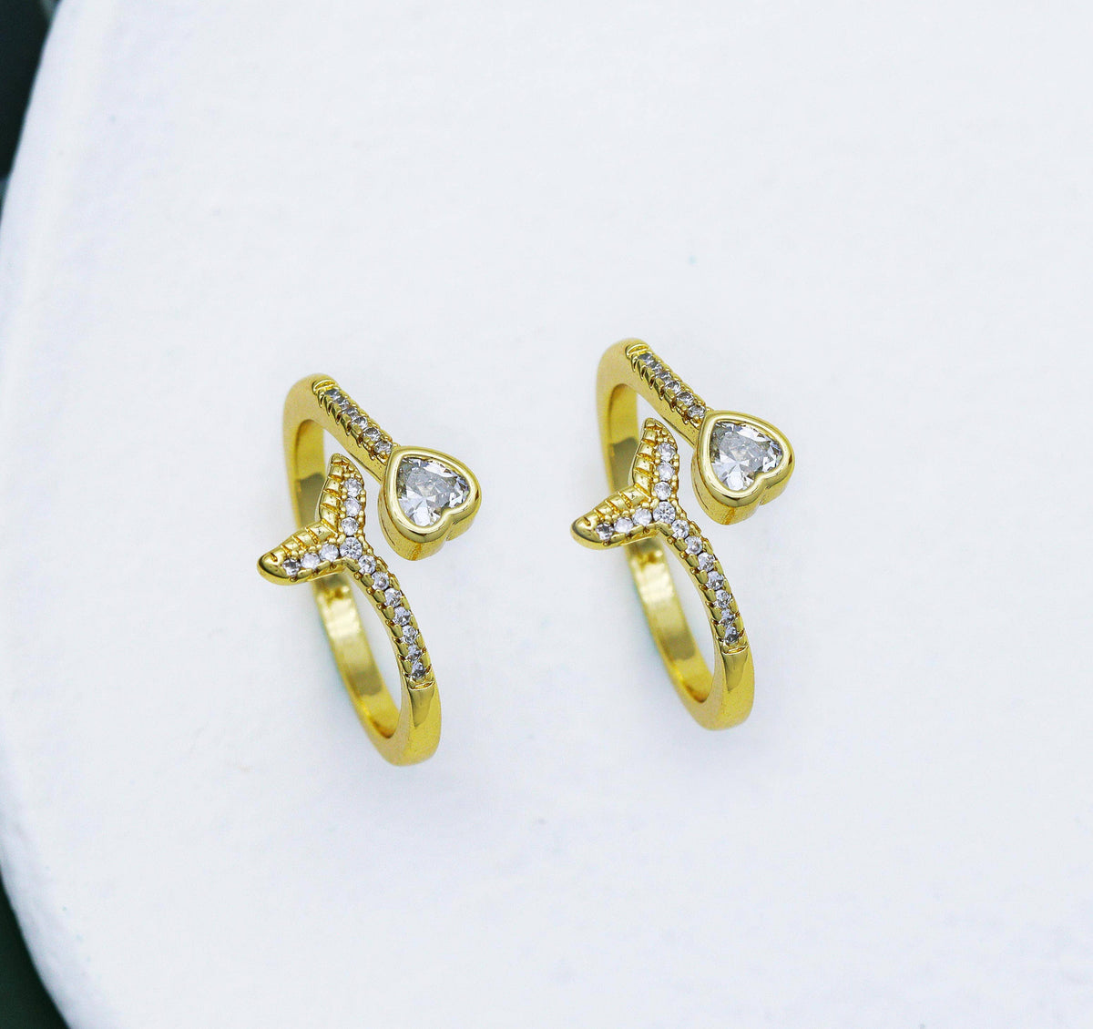 CZ  Whale Tail Heart Ring, Sku#LD300