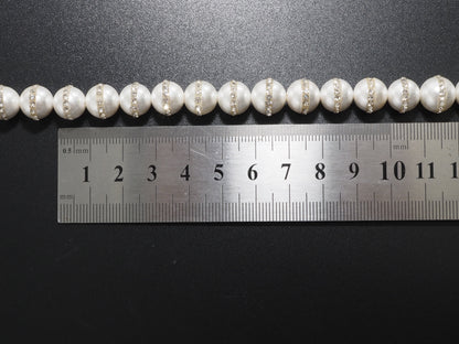 6mm/8mm/10mm/12mm Round Pearl with rhinestone inlaid, White