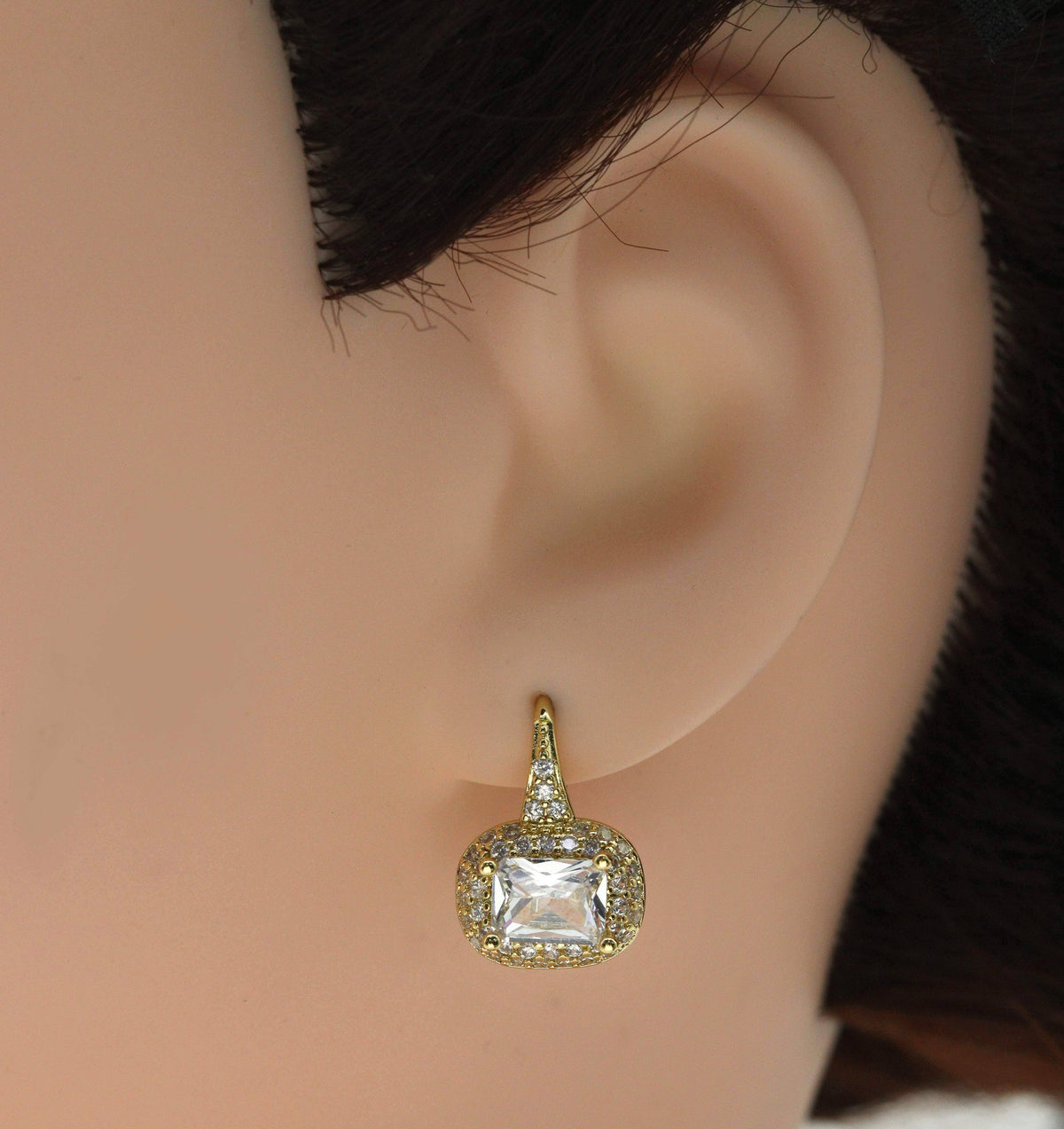 Rectangle CZ On Oval Everyday Hoop Earrings, Sku#B222
