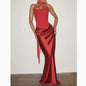 Fashionable Sexy Figure-hugging Dress With Fluttering Ribbons