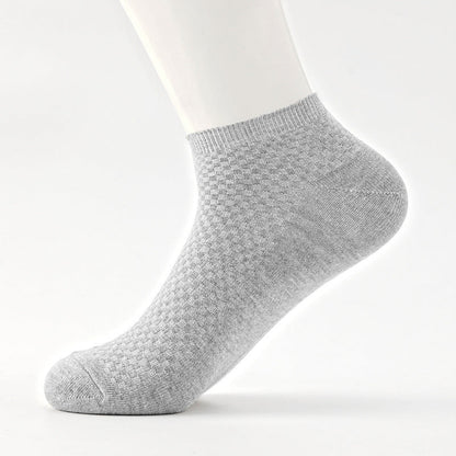 Mens Casual Soft And Breathable Mid-calf Socks