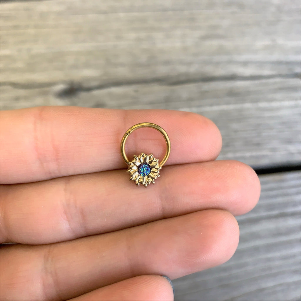 16G 3/8 Gold Tone Blue Center Sunflower Hinged Segment Ring