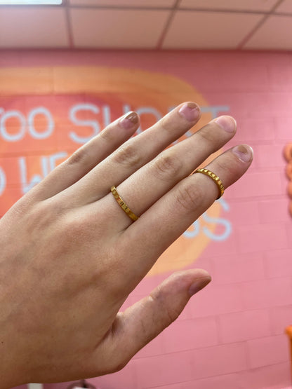 Etched Heart Titanium Ring