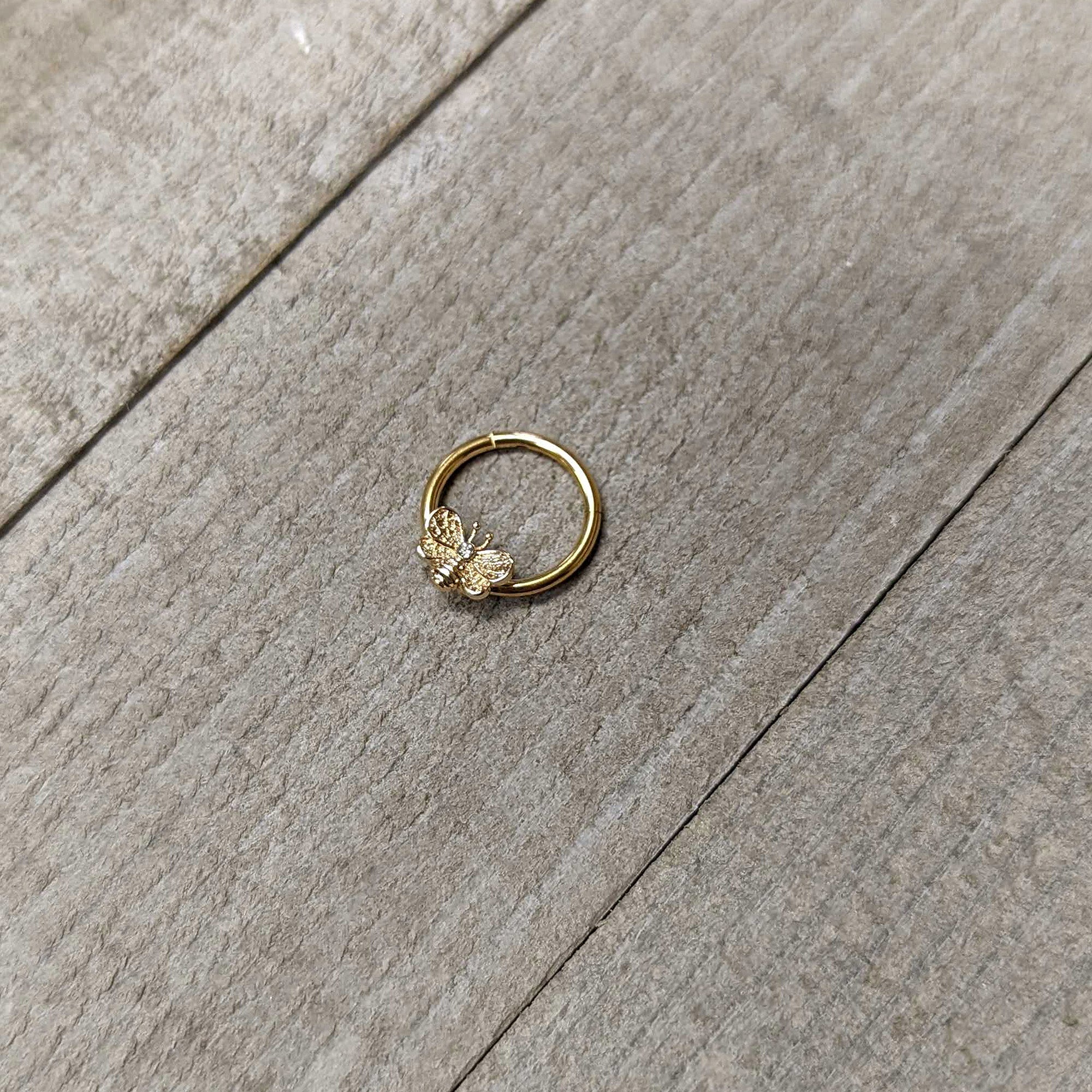 16G 3/8 Clear Gem Gold Tone Beauty Bee Hinged Circular Ring