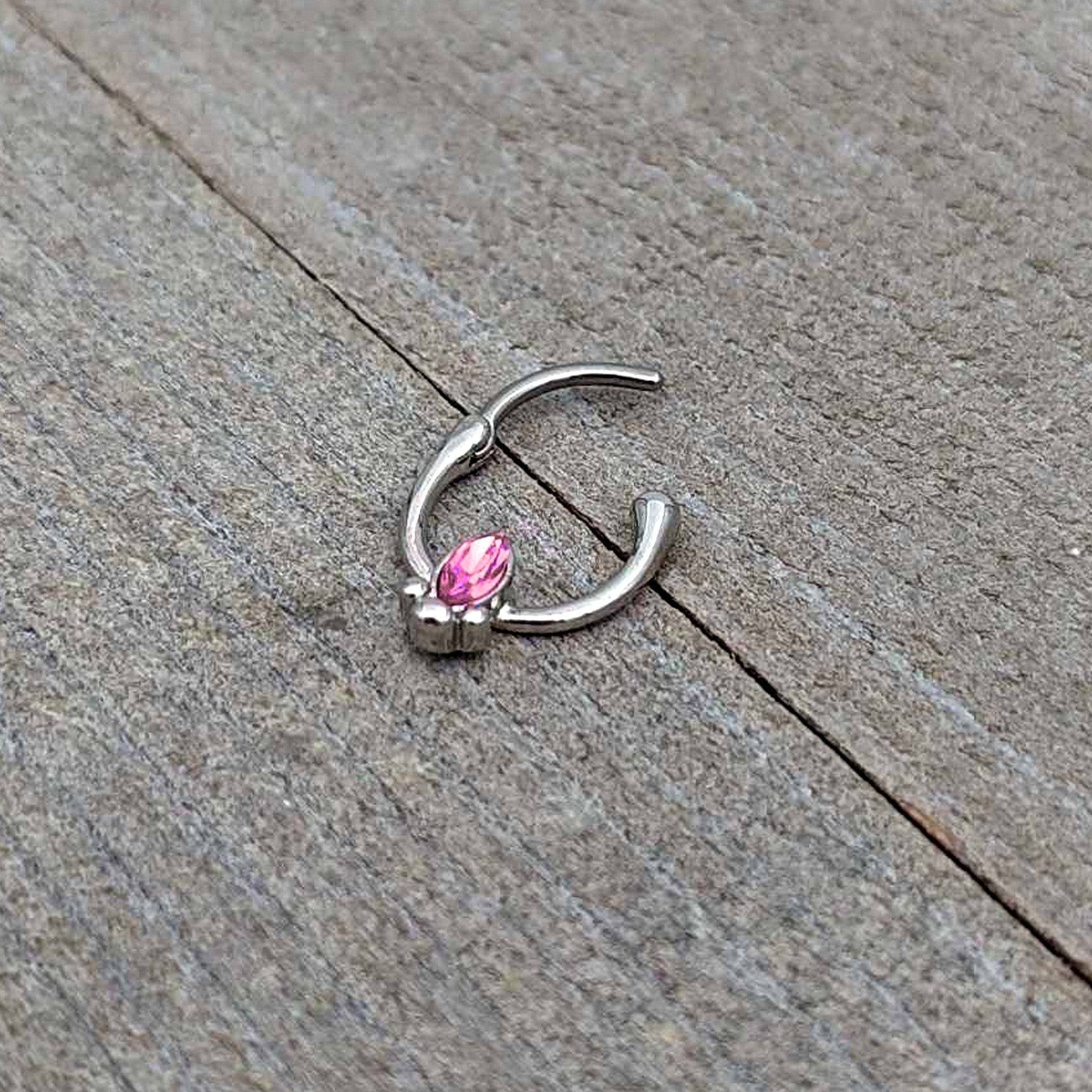 16G 5/16 Pink Gem Deco Oval Cartilage Clicker