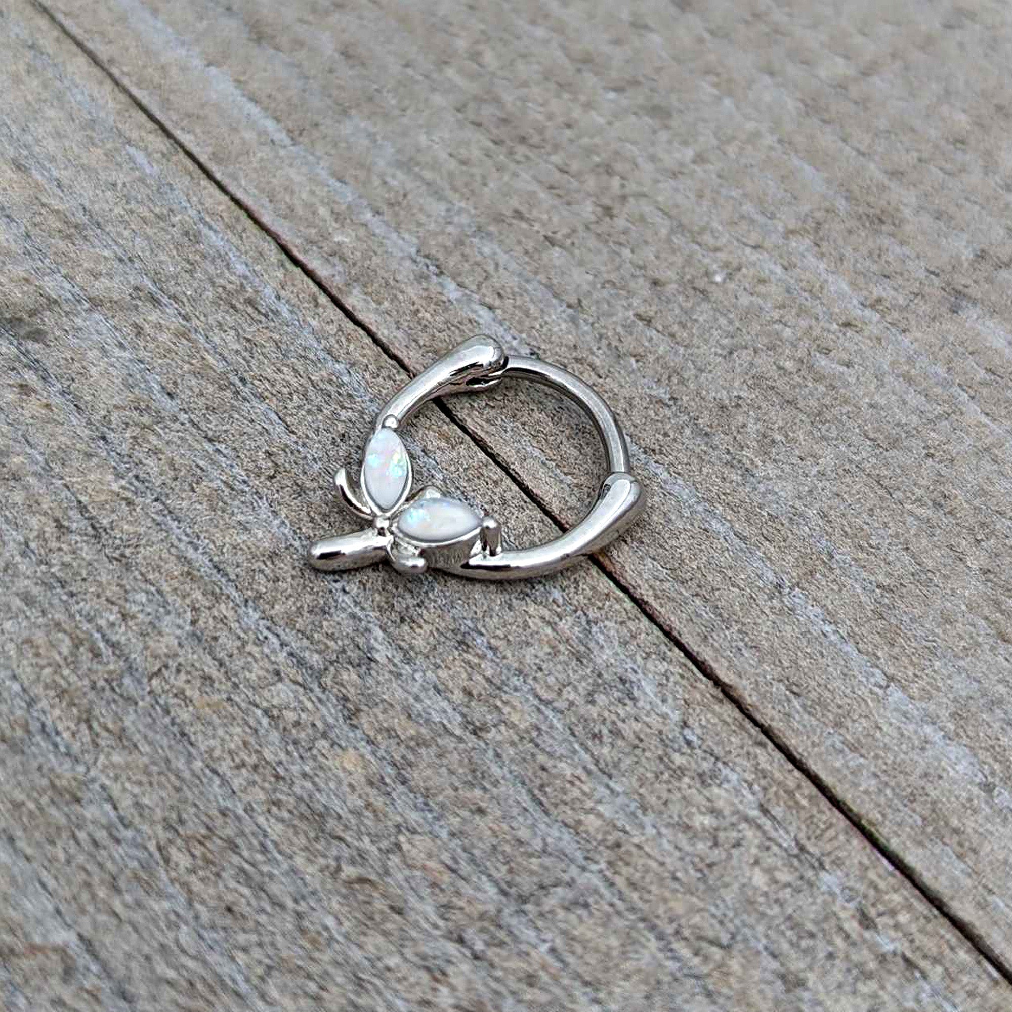 16G 5/16 White Faux Opal Simple Style Dragonfly Cartilage Clicker