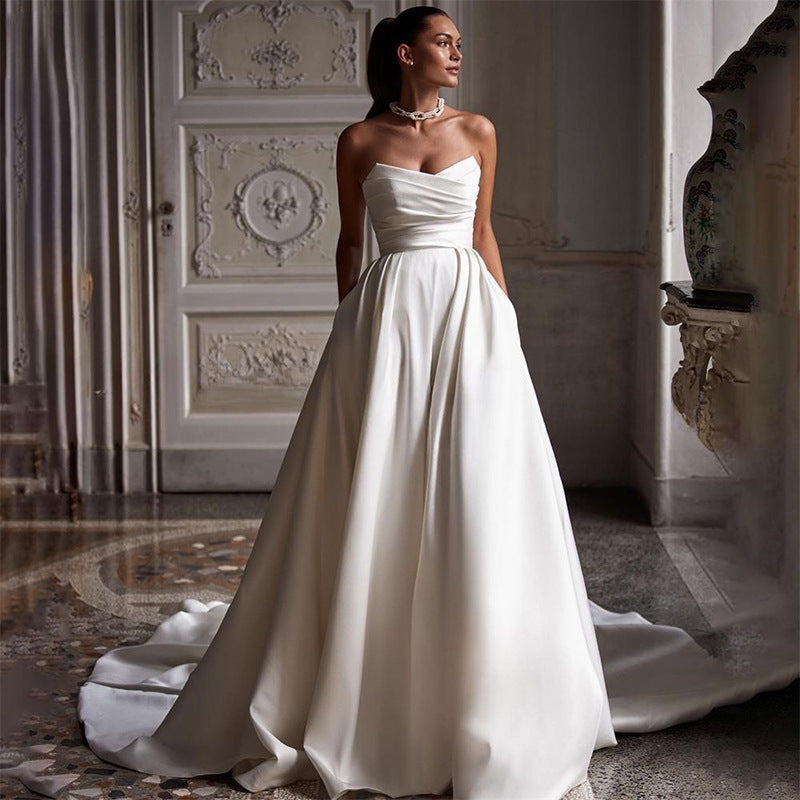 Four Seasons New Style White Satin Tube Top Simple Dress