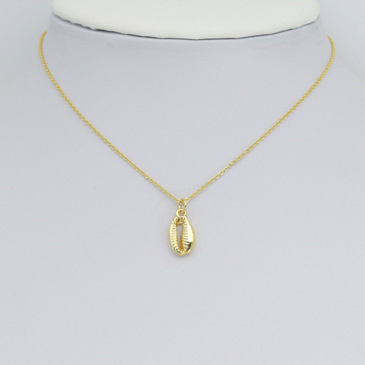 Gold Cowrie Shell Shape Charm Pendant, Sku#LD696