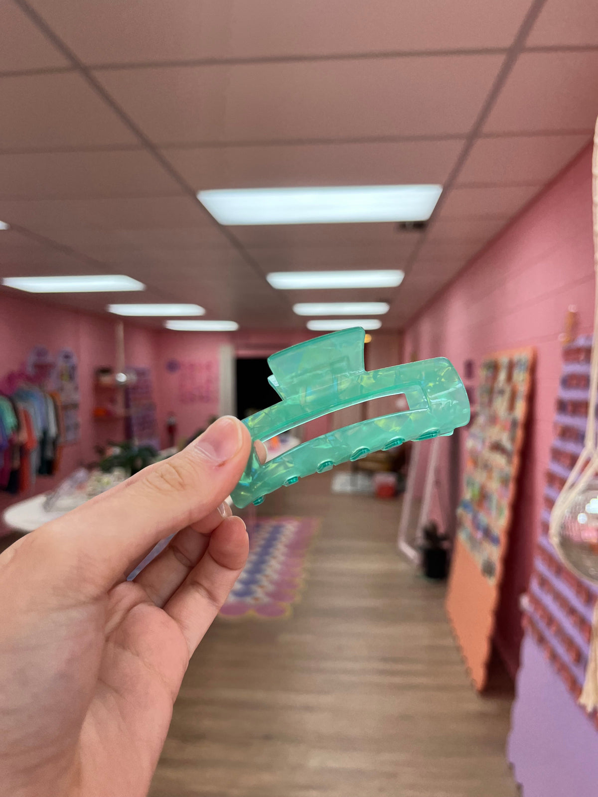 Radiant Hair Claw