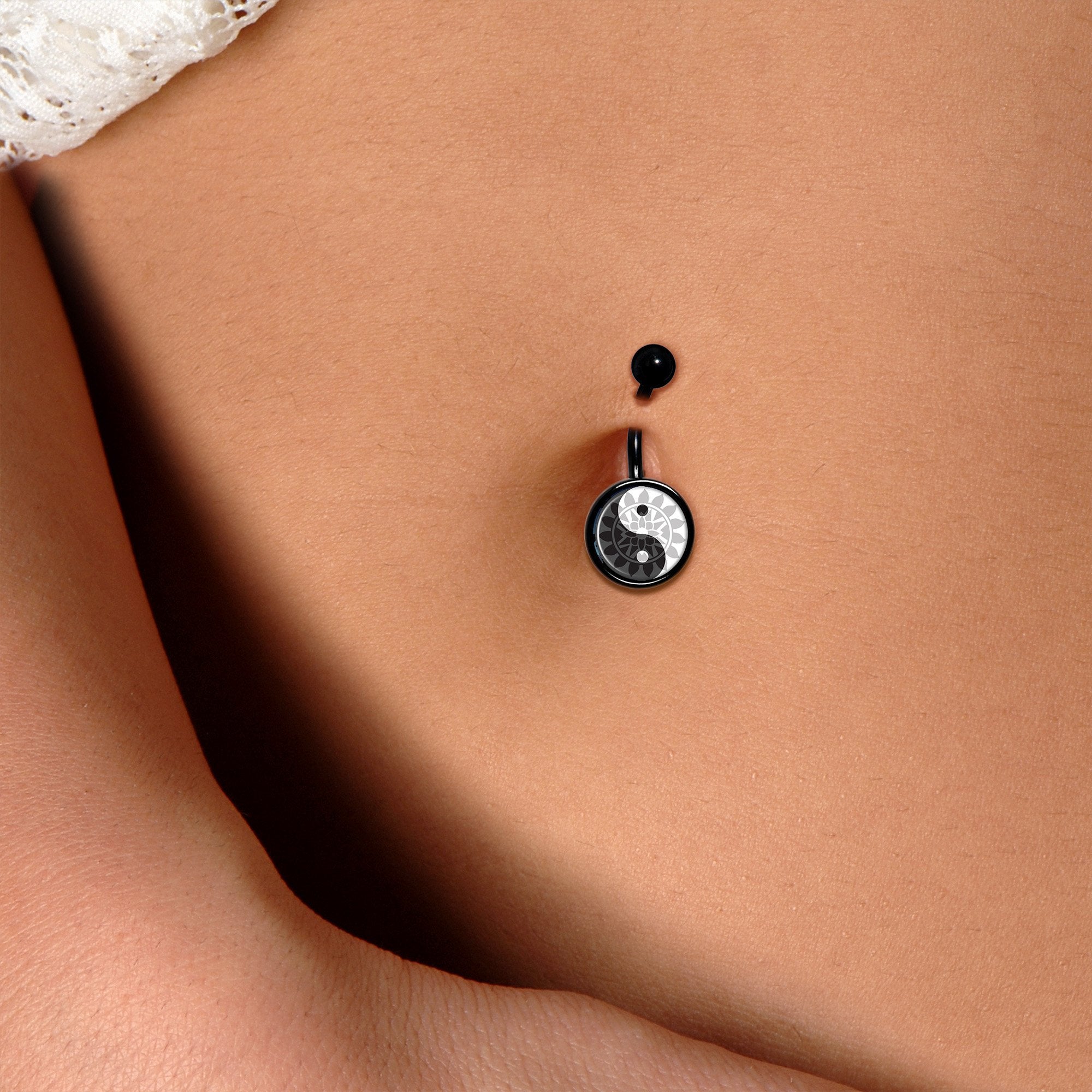 Mandala Yin Yang Black Belly Ring
