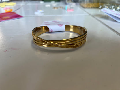 Asymmetrical Chain Titanium Bracelet