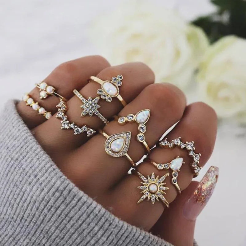 Fashion Geometric Knuckle Rings set For Women Crystal Gold color Finger Ring Boho Ladies wedding Jewelry Gift