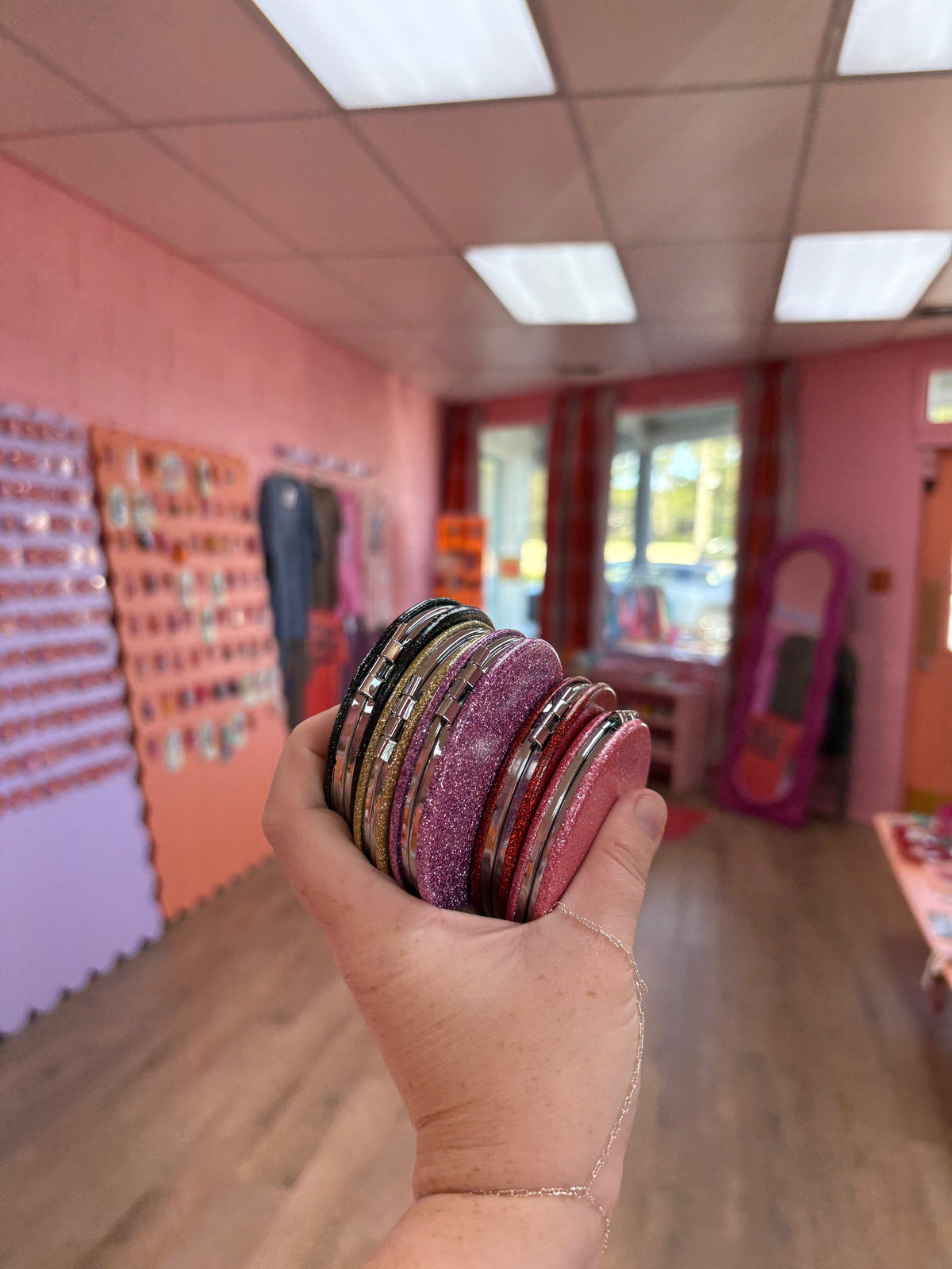 Sparkling Circle Travel Mirror