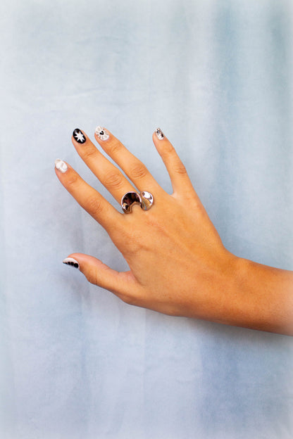 Titanium Chunky Wavy Ring