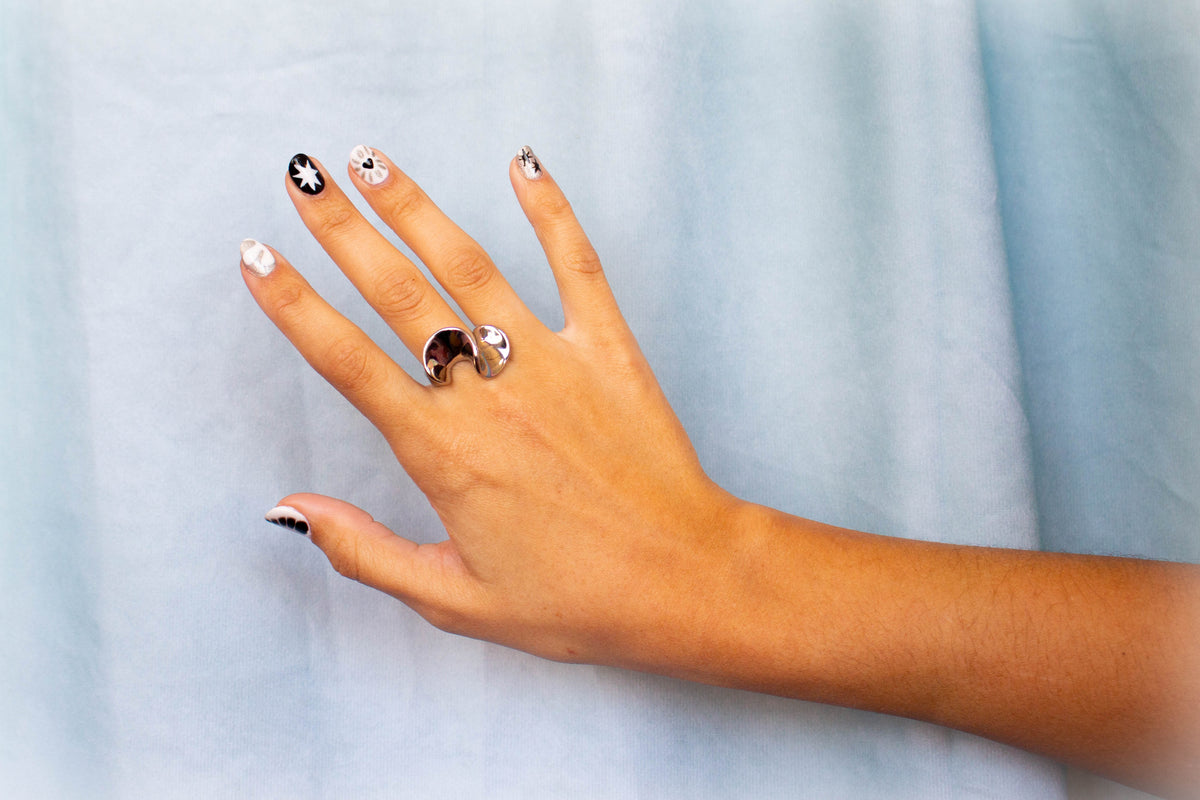 Titanium Chunky Wavy Ring