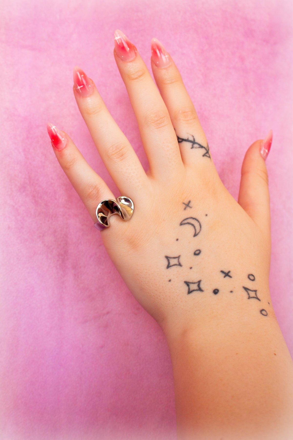 Titanium Chunky Wavy Ring