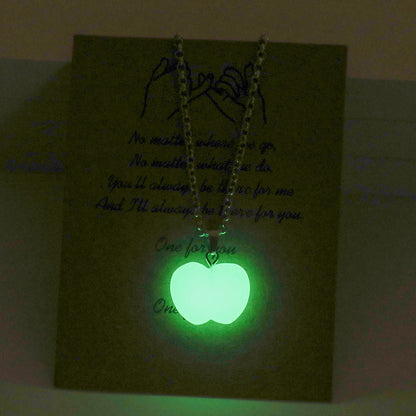 In The Dark Night Green Star Necklaces