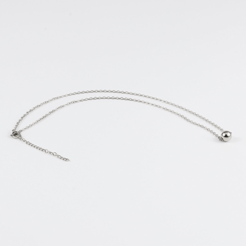 Round Pendant Simple Chain Necklace