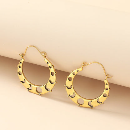 Carved Female Temperament Alloy Geometric Ear Clip Earrings