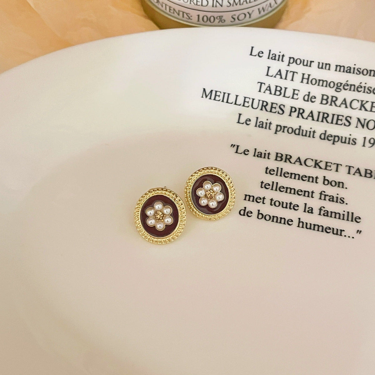 Flower Pearl Design Earrings Round Pearl Earrings