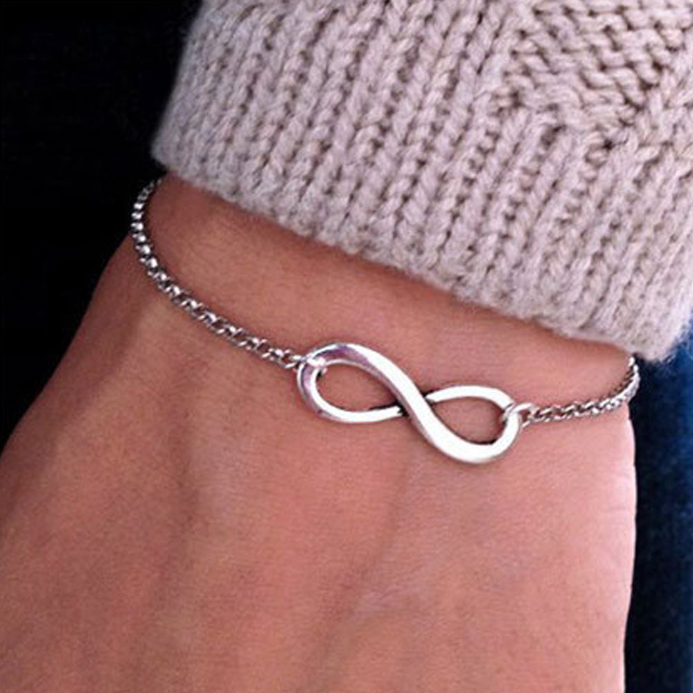 Custom Chain 8 Infinite Bracelet