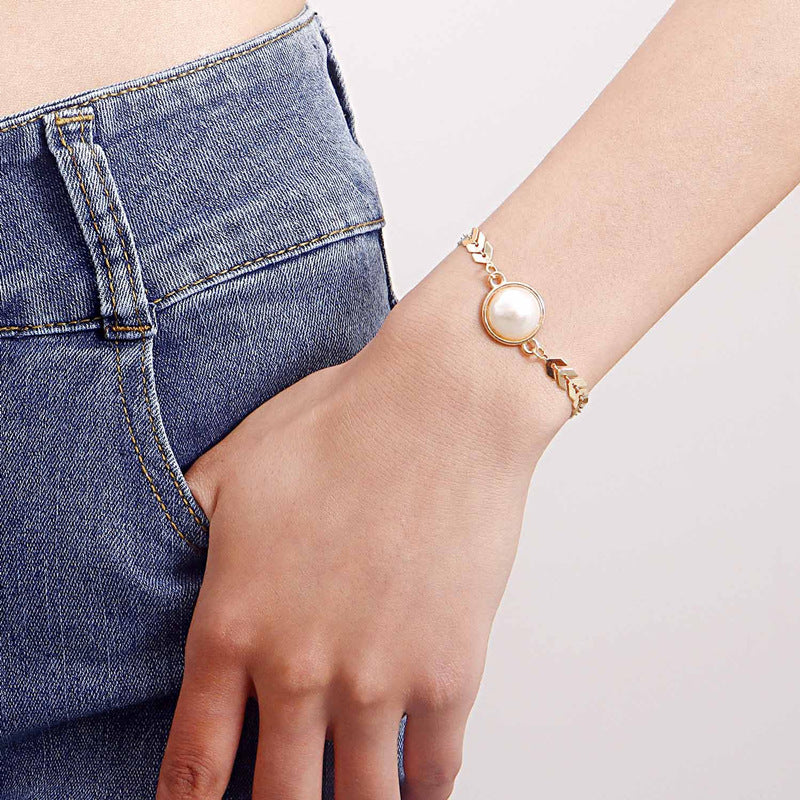 Leaf Chain Pearl Charm Bracelet