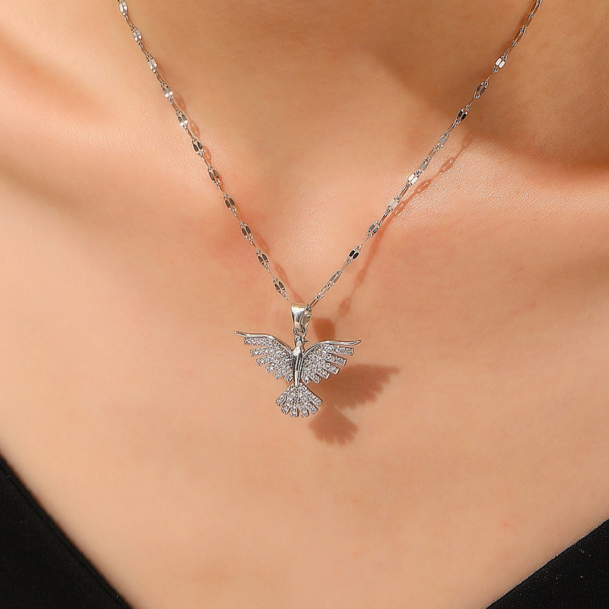 Women's Phoenix Wings Light Luxury High-grade Copper Inlaid Necklaces
