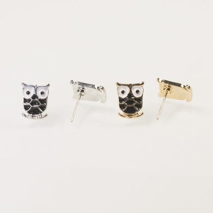 Enamel Owl Stud Earring