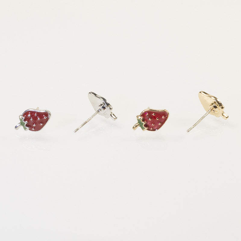 Pearl strawberry stud earrings for women
