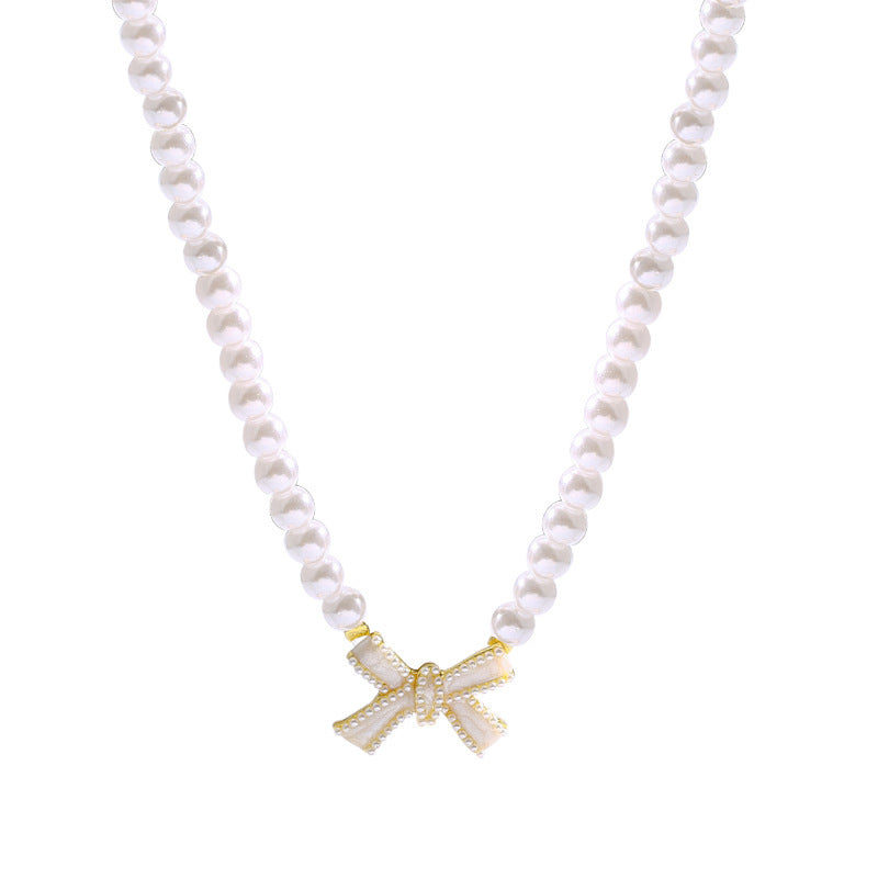 Chain Bowknot Pendant Choker Necklace