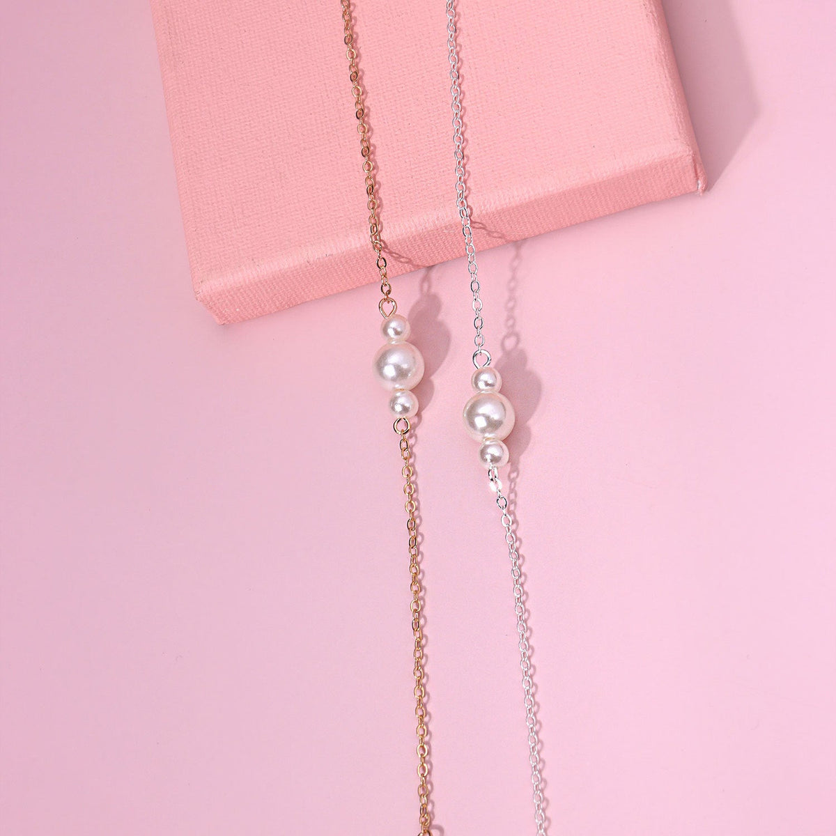 Elegant Dainty Three Pearl Chain Bracelet