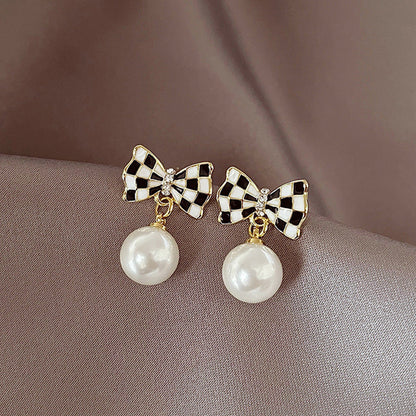 Ribbon Bow Pearl Earrings