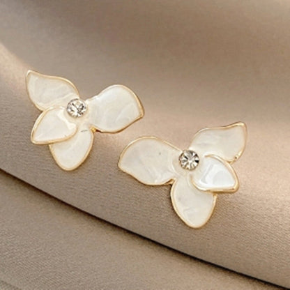 Half Pearls Flower Heart Stud Earring for Women