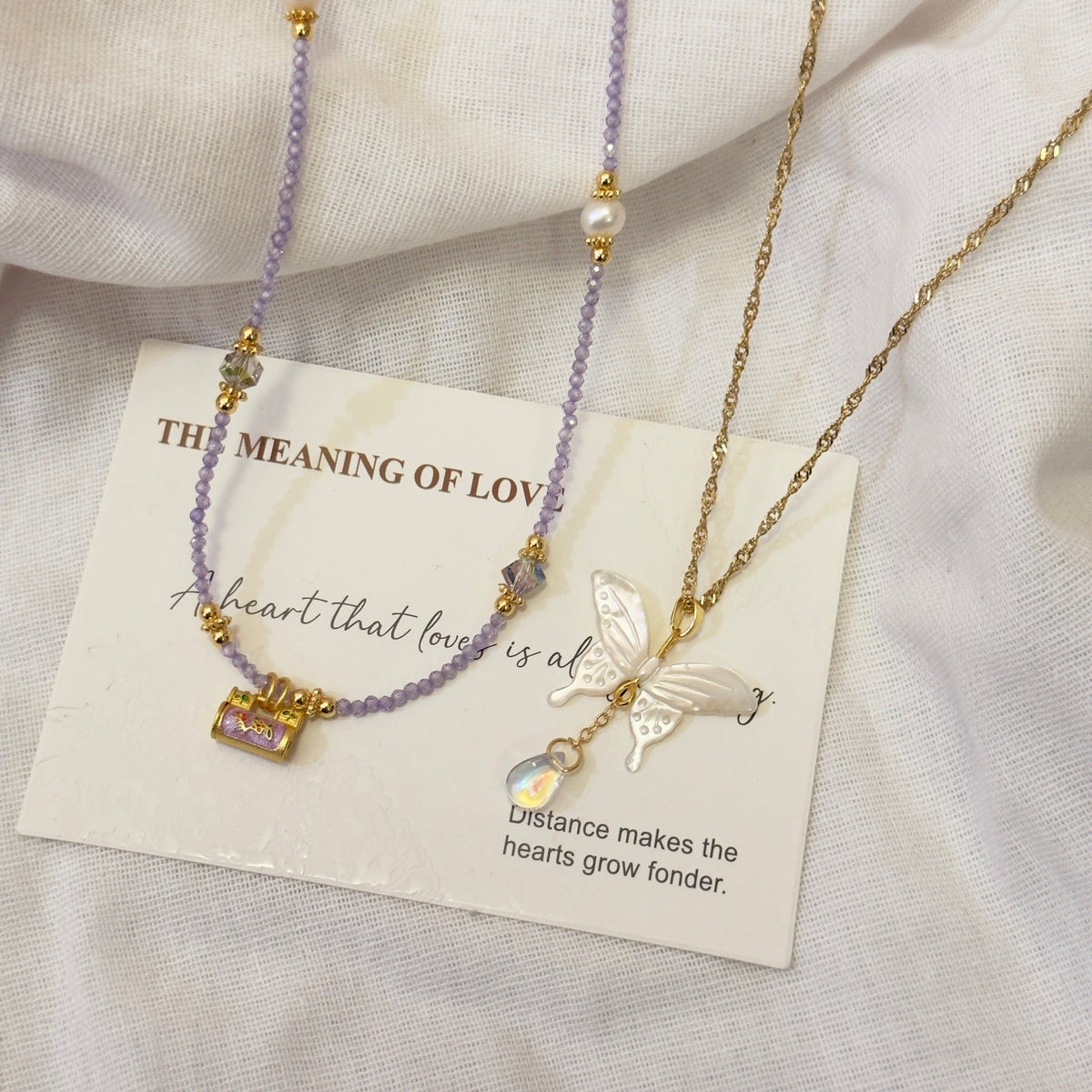 Natural White Lip Shell Butterfly Cold Niche Beaded Necklace