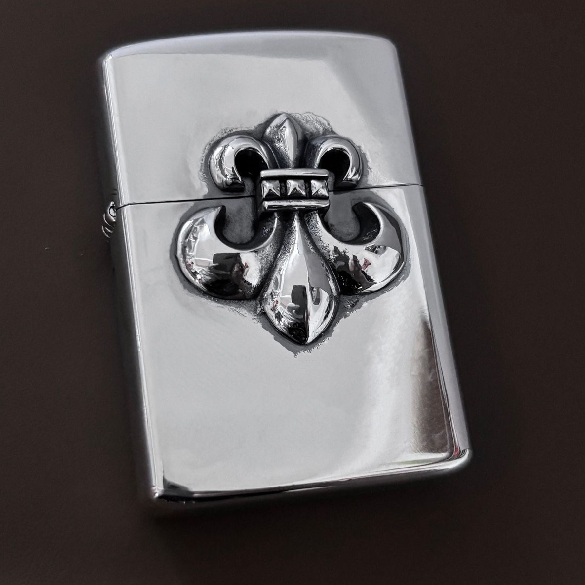 flame cross sword tongue anchor retro lighter