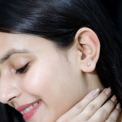 Brilliant Cut Diamond Stud Earrings in Prong Setting