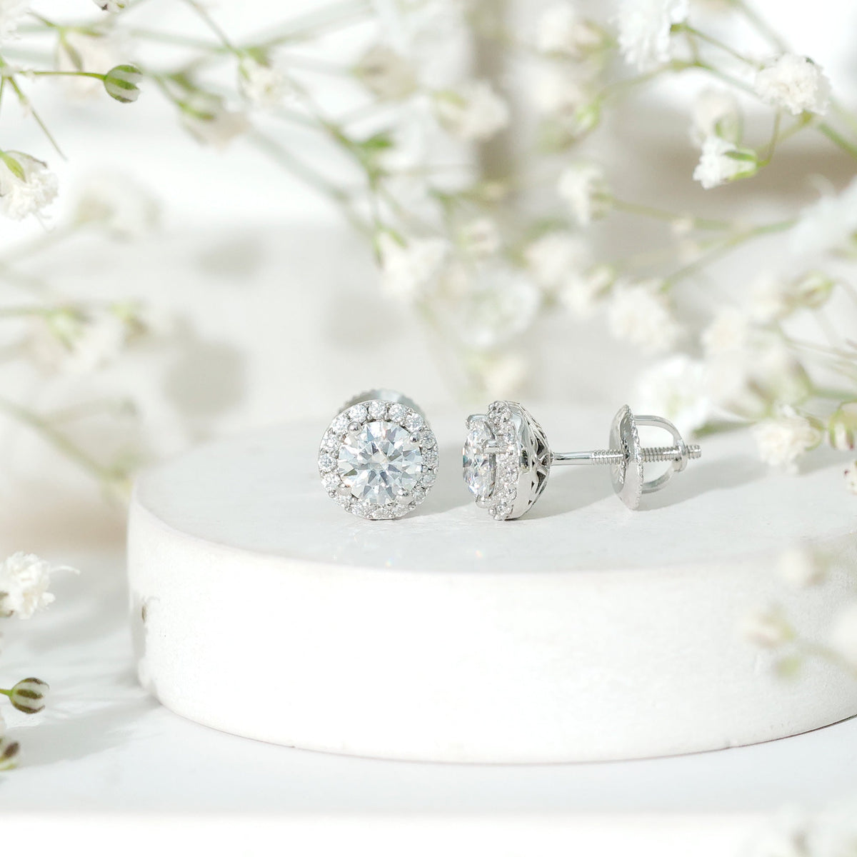 Certified 1 Carat Round Moissanite Classic Stud Earrings in Silver