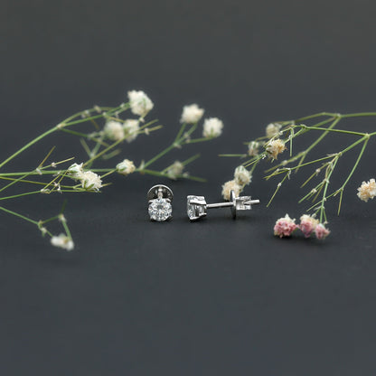 0.9 Carat Brilliant Cut Lab Grown Diamond Stud Earrings