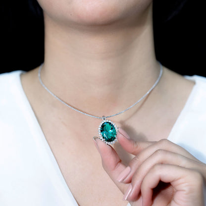 AAAA Quality 14 Carat Lab Grown Emerald Statement Necklace With Silver Chain