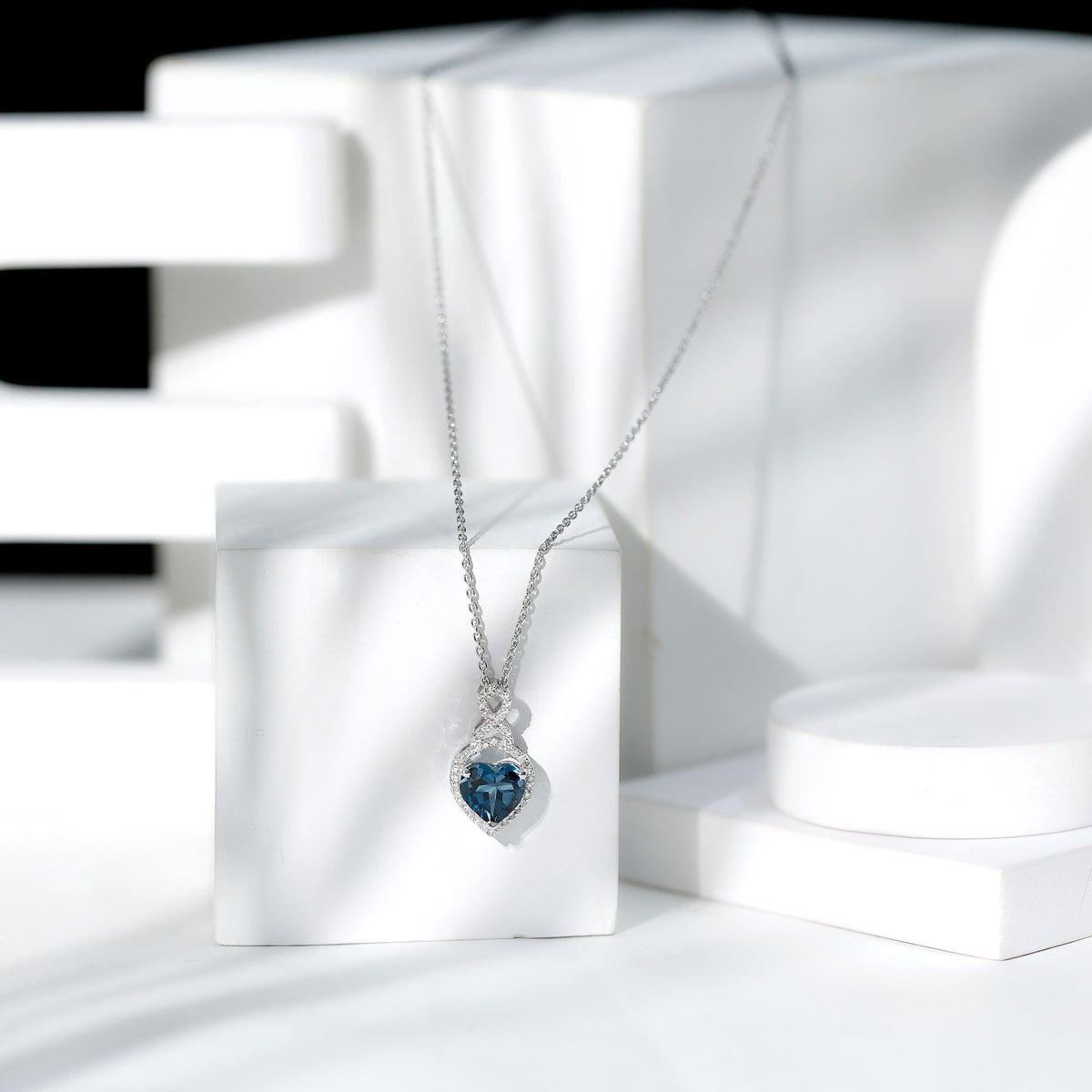 2 Carat Heart Shape London Blue Topaz Infinity Necklace with Diamond