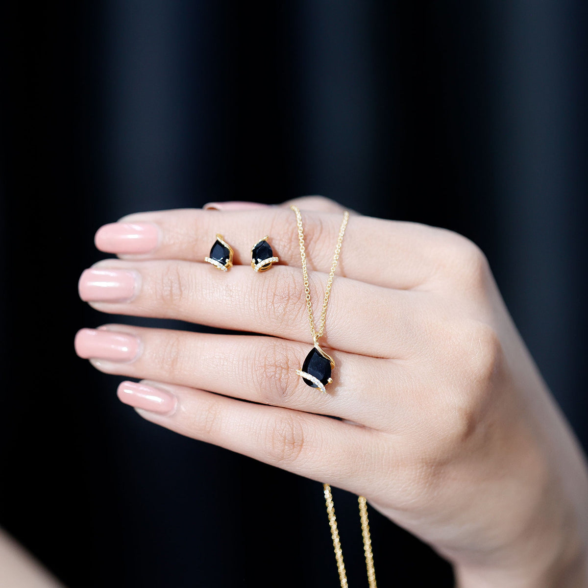 Pear Shaped Black Spinel and Moissanite Teardrop Necklace Earrings Set