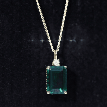 Certified 8.2 Carat Lab Grown Emerald Cocktail Necklace with Diamond