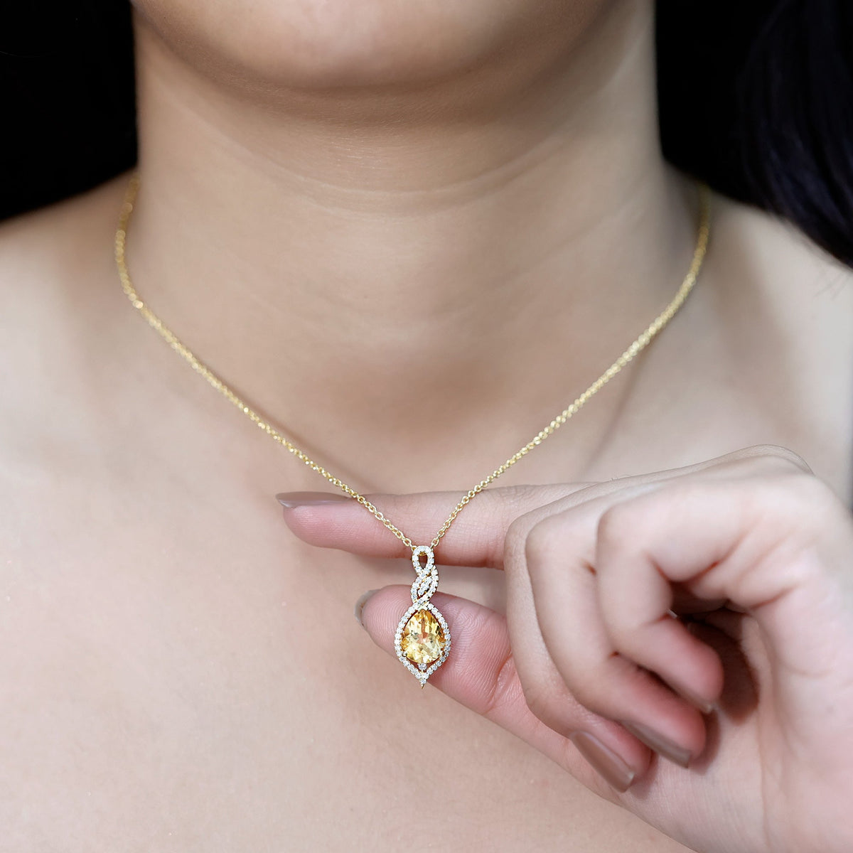 Natural 1.75 Carat Citrine Teardrop Bridal Necklace with Diamond