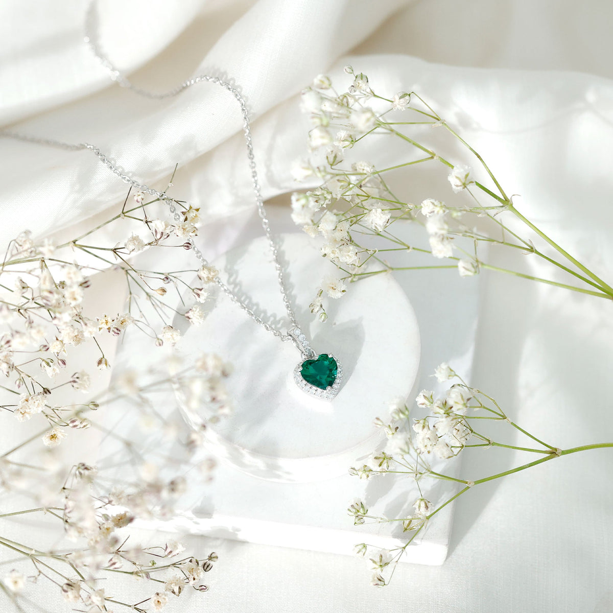 1.37 Carat Lab Grown Emerald Heart Necklace with Moissanite Halo