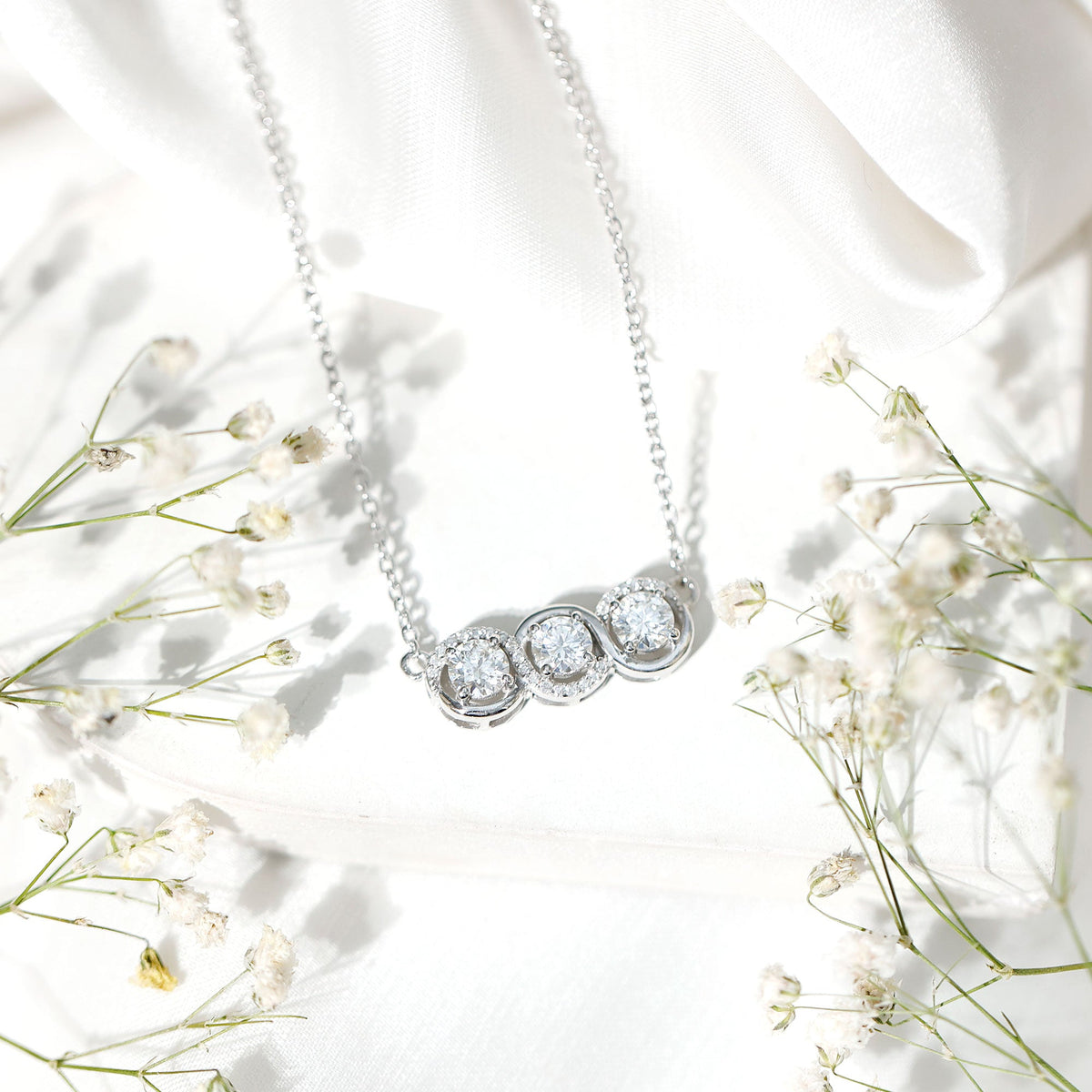 Certified Round Moissanite 3 Stone Bar Necklace with Silver Chain