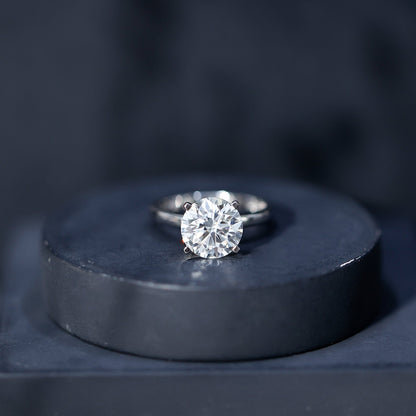 IGI Certified 3 CT Round Lab Grown Diamond Solitaire Engagement Ring